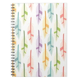 Cuaderno de patrones de plumas pastel