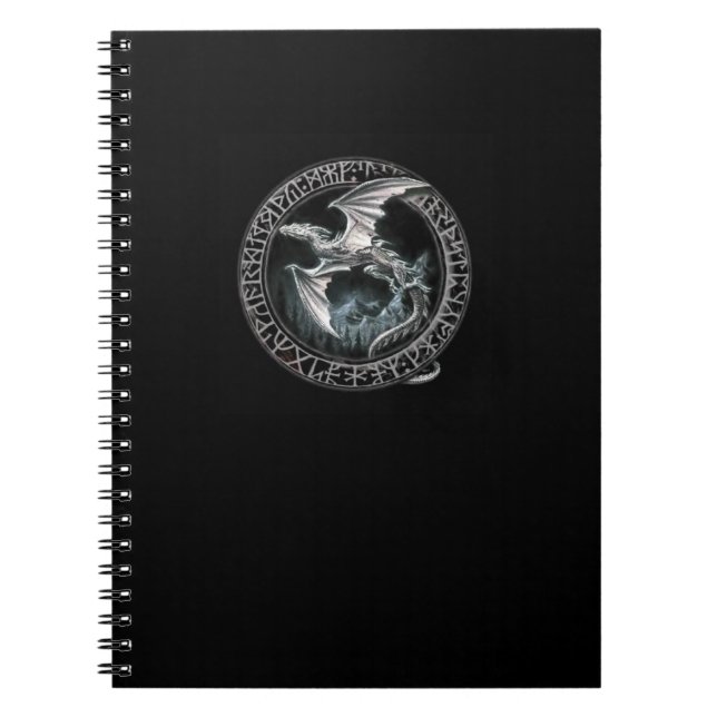 Cuaderno de plata rúnico del dragón (Frente)