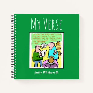 Cuaderno de poesía con el nombre del propietario