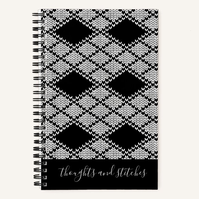 Cuaderno de punto argyle negro 5.5x8.5 + texto (Anverso)