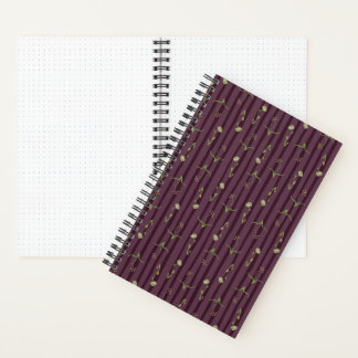 Cuaderno de tapa dura con rayas borgoña