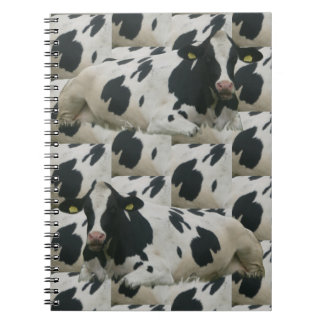 Cuaderno de viaje de vaca holandesa con patrón de 