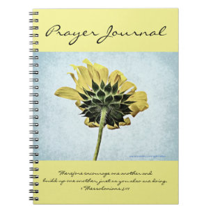 Cuaderno Debajo del diario del rezo del girasol