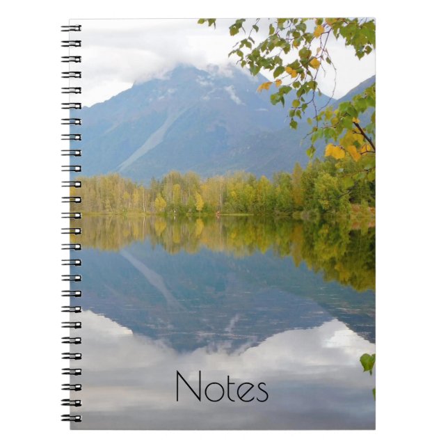 Cuaderno del lago de montaña tranquilo (Frente)