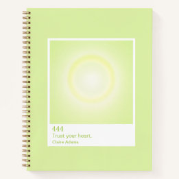 Cuaderno del número del ángel con muestra de aura