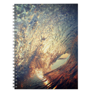 Cuaderno Dentro de la ola de surf de tubo