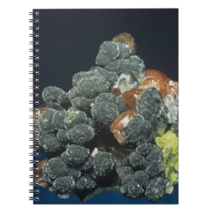 Cuaderno Descloizite en la calcita