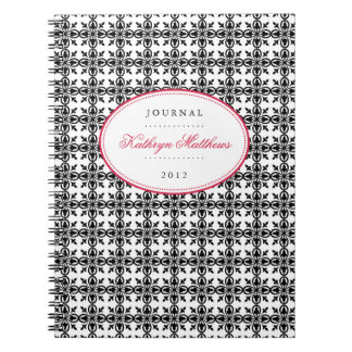 Cuaderno Diario óvalo rojo con patrón de filigrana en blanc