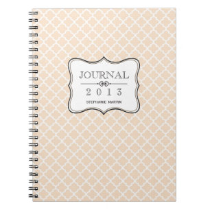 Cuaderno Diario personalizado de tejas rosadas turbias marr