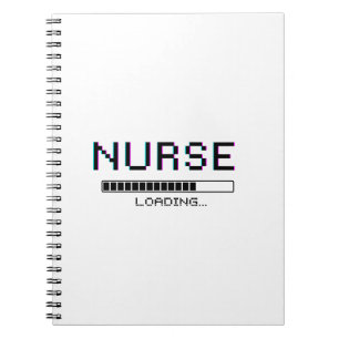 Cuaderno Diseño de arte pixelado de enfermera cargando con 