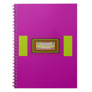 Cuaderno diseño de casa morado verde rojo borde