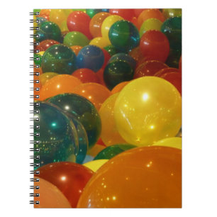 Cuaderno Diseño de fiesta de globos coloridos