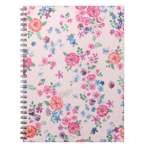 Cuaderno Diseño de flores de primavera. Patrón floral sin f