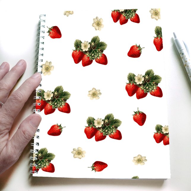 Cuaderno Diseño de fresa en blanco simple y moderno (Subido por el creador)