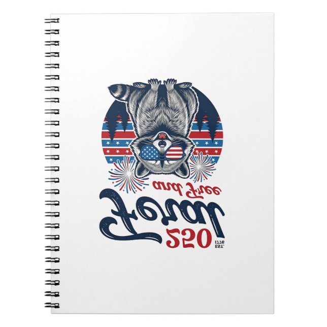 Cuaderno Diseño vectorial patriótico de mapache salvaje 250 (Frente)
