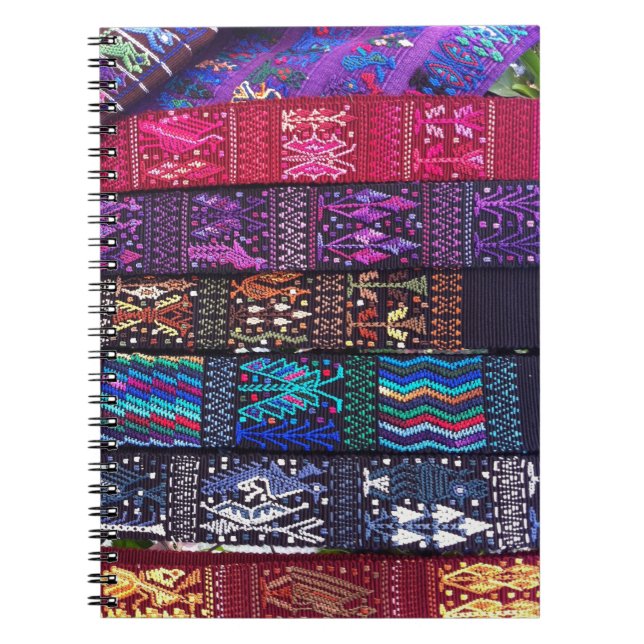 Cuaderno Diseños textiles de Guatemala (Frente)