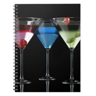 Cuaderno Distintos cócteles con gafas de martini en negro