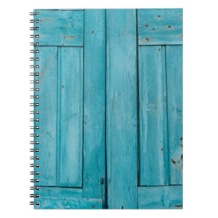 Cuaderno Dos puertas de madera gris
