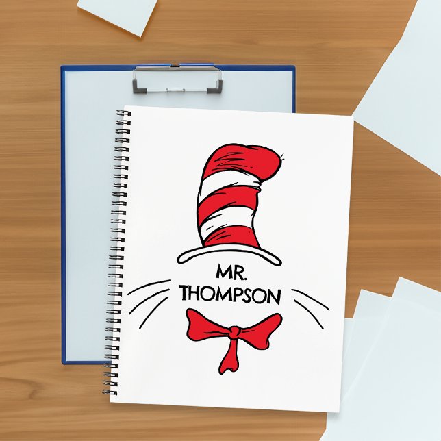 Cuaderno Dr. Seuss | Gato en el nombre del profesor Persona (Notebook on desk)