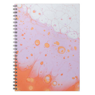 CUADERNO DROPLEOS DE AGUA EN LA SUPERFICIE ROJA