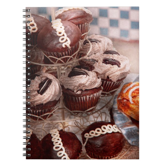 Cuaderno Dulce - Cupcake - Montaña de cupcakes (Frente)