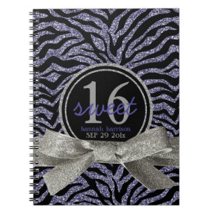 Cuaderno Dulce púrpura 16 de la cebra de la mirada femenin