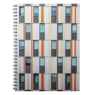 Cuaderno Edificio blanco y naranja
