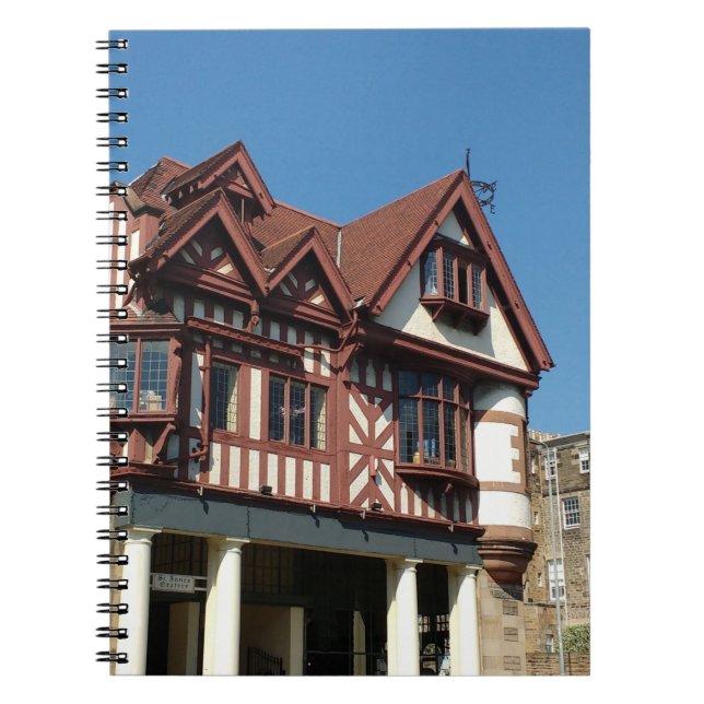 Cuaderno Edificio de armazones de encino Tudor, Edimburgo,  (Frente)