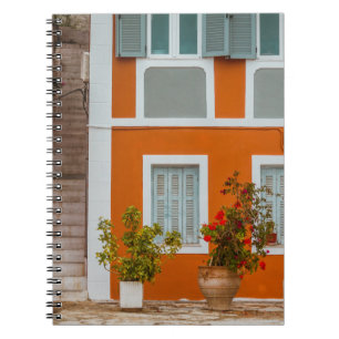 Cuaderno EDIFICIO DE CONCRETO naranja BLANCO Y GRIS