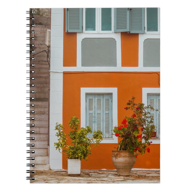 Cuaderno EDIFICIO DE CONCRETO naranja BLANCO Y GRIS (Frente)