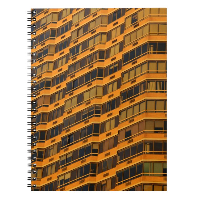 Cuaderno Edificio de hormigón naranja (Frente)