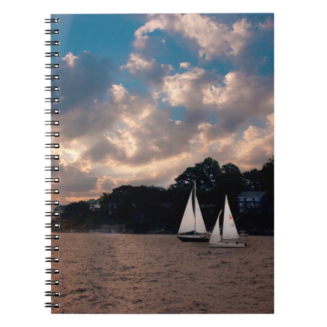 Cuaderno EE. UU., Massachusetts. Vela al atardecer (Frente)