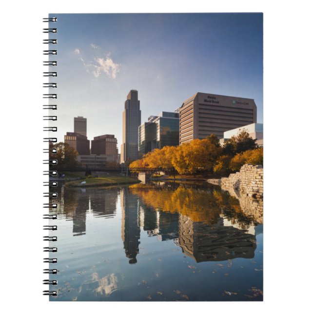 Cuaderno EE. UU., Nebraska, Omaha, Gene Leahy Mall, Skyline (Frente)