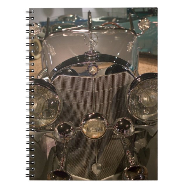 Cuaderno EE. UU., Nevada_Reno: Museo Nacional del Automóvil (Frente)
