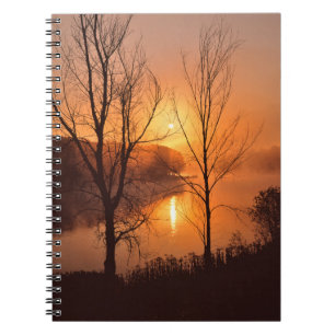 Cuaderno EE. UU., Nueva Inglaterra, Maine. Amanecer de otoñ