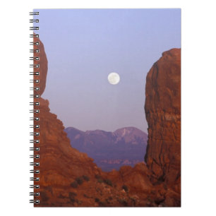 Cuaderno EE. UU., Utah, Parque Nacional Arches, Luna llena