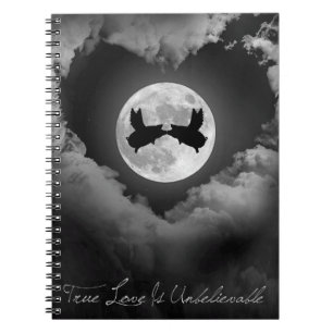 Cuaderno El amor verdadero es besar cerdos voladores increí