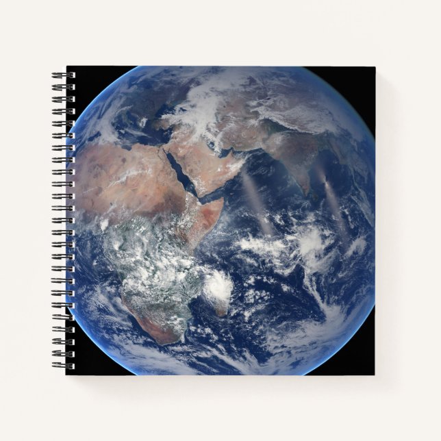Cuaderno El Hemisferio Oriental Sobre El Planeta Tierra. (Anverso)
