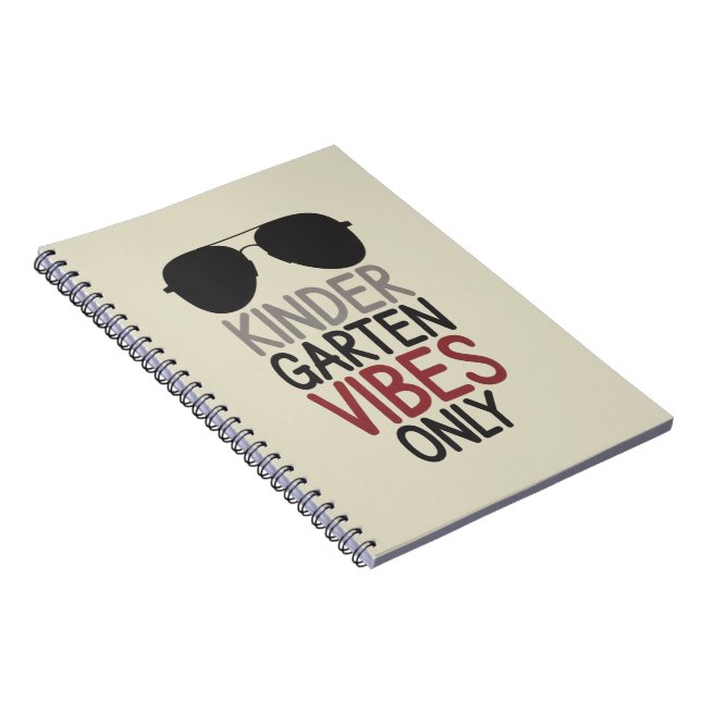 Cuaderno El jardín de infancia vuelve a la escuela (Lado Derecho)