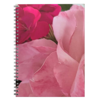 Cuaderno El libro de notas clásico de rosas