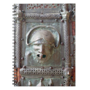 Cuaderno El panel de la puerta izquierda del portal, 1 del