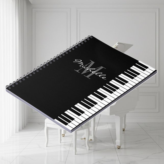Cuaderno El piano blanco y negro del monograma cierra el (piano notebook)