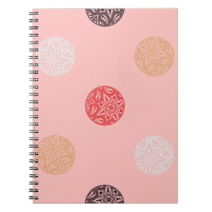 Cuaderno El polka tiene un patrón impecable. Mosaico de fig