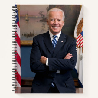 Cuaderno El presidente estadounidense Joe Biden como senado