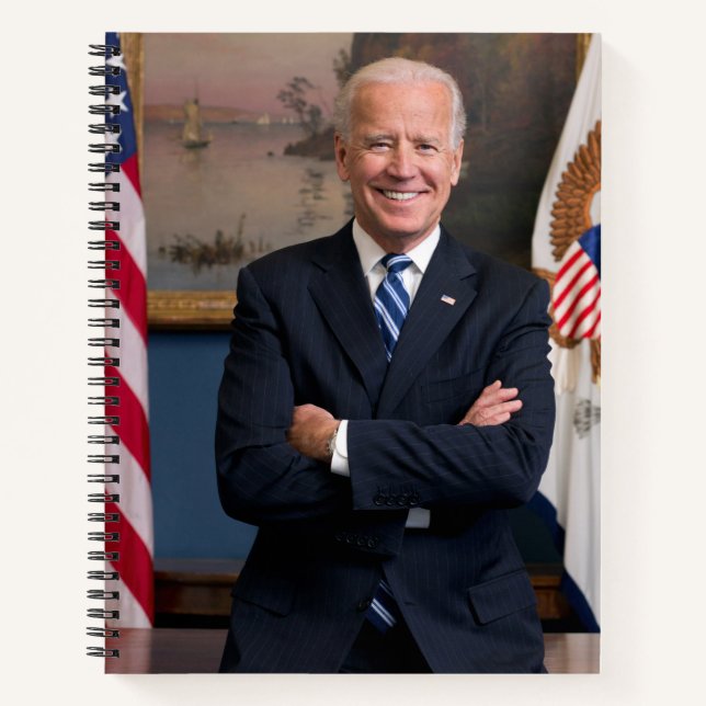 Cuaderno El presidente estadounidense Joe Biden como senado (Anverso)