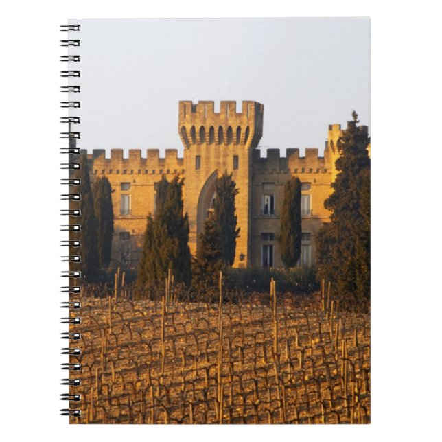 Cuaderno El viñedo con vides syrah y el castillo (Frente)