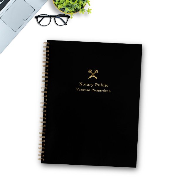 Cuaderno Elegante bolígrafo negro y dorado Logo Moderno Not (Subido por el creador)