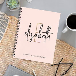 Cuaderno Elegante Monograma Escuela de Negocios con guión d