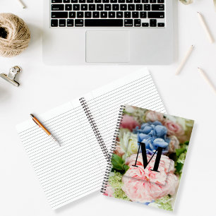 Cuaderno Elegante Personalizado Letra inicial M Rosas Monog