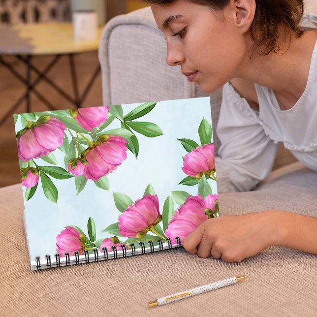 Cuaderno Elegantes Peonías florales de Moda Rosa (Simple pretty pink peonies and greenery spiral notebook)